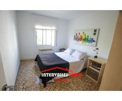 Chalet en Venta en Palau-Solitá i Plegamans, Barcelona