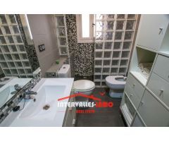 Chalet en Venta en Palau-Solitá i Plegamans, Barcelona