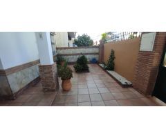 se vende casa en pleno centro de fuengirola