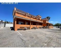 se vende hotel 2 estrellas a tan solo 200 metros aprox de la playa