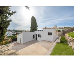 VILLA EN EL LAGAREJO MIJAS