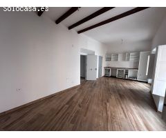 SE VENDE EDIFICIO EN MALAGA JUNTO A LA PLAZA DE LA MERCED