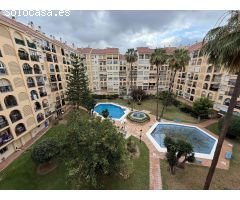 se vende piso en la prestigiosa urbanizacion las camelias¡¡
