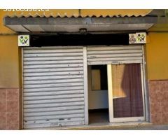 se vende local en Malaga a tan solo 400 metros de la zona universitario el Ejido