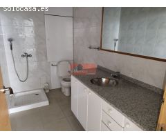 SE ALQUILA BAJO COMERCIAL A PIE DE CALLE EN FONTIÑAS