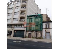 SE VENDE EDIFICIO PARA REFORMAR EN RÚA SANTIAGO