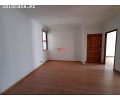 SE VENDE PISO PARA REFORMAR CON ASCENSOR AL LADO CALLE TUI!!