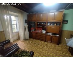 SE VENDE CASA DE PIEDRA PARA REHABILITAR CON FINCA CERRADA EN CÉLTIGOS- SARRIA