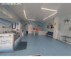 OPORTUNIDAD ÚNICA!!! EN VENTA LOCAL COMERCIAL EN ZONA SUR