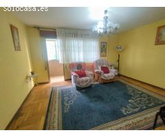 OPORTUNIDAD ÚNICA PARA INVERSORES O UNA PAREJA SE VENDE PISO PEQUEÑO EN AVD CORUÑA