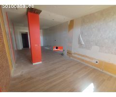 SE ALQUILA LOCAL COMERCIAL EN RONDA MERCEDES