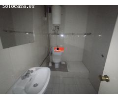SE ALQUILA LOCAL COMERCIAL EN RONDA MERCEDES