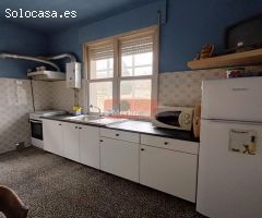 SE VENDE CASA PARA ENTRAR A VIVIR Y CASA TÍPICA GALLEGA EN CARRETERA LU-530 HACIA CASTROVERDE