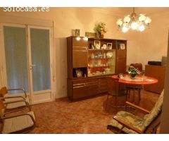 Casa en venta en calle principal