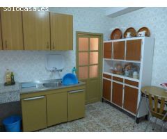 Casa en venta en calle principal