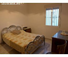 Casa en venta en calle principal