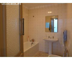 Casa en venta en calle principal