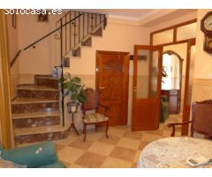 CASA A LA VENTA EN DOÑA MENCIA