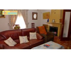 Gran casa en Albendin
