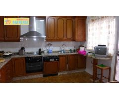 Gran casa en Albendin