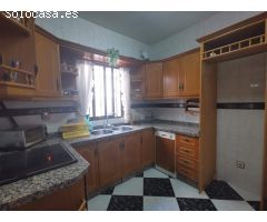 Casa en venta con cochera