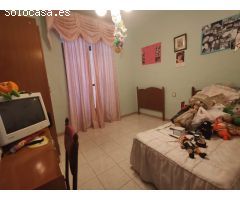 Casa en venta con cochera