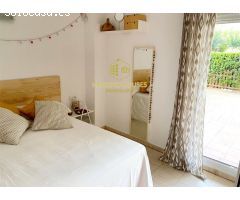 Apartamento en Alquiler en Denia, Alicante