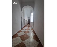 PISO DE DOS HABITACIONES EN PLAZA DE LA CATEDRAL