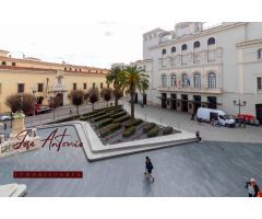 PRECIOSO PISO EN PLAZA MINAYO!!! GARAJE OPCIONAL!!!