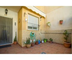 ADOSADO TALAVERA LA REAL BADAJOZ