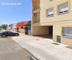 Oportunidad de Inversión en el Corazón de Badajoz: Amplio Piso para Reformar