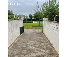 ¡Vive en una urbanización privada en Las Vaguadas!