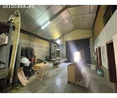 Amplia Nave Industrial en Olivenza: Oportunidad Única para tu Negocio