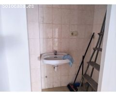 Local comercial en Venta en Salto, Girona