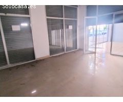 Local comercial en Venta en Salto, Girona