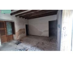 CASA  EN CONSELL CON GRAN ZONA EXTERIOR