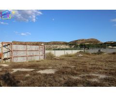 PARCELA 2.430 M2 EN LOS INTES