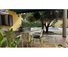 CASA CON PISCINA
