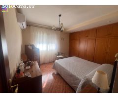 CASA CON PARCELA EN LAS ARBOLEDAS