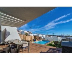 Dúplex en Venta en Finestrat, Alicante