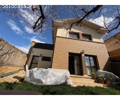 Chalet en Venta en Garínoain, Navarra