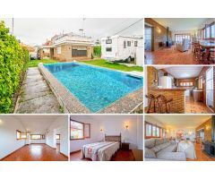 Chalet independiente en venta en Salteras