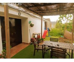 SE VENDE CASA 227 M2 EN PARCELA RUSTICA DE 2.050 M2 CON PISCINA