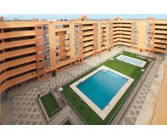 Estupendo piso en urbanización privada en Sevilla