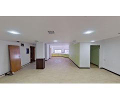 Local comercial en Venta en Ripollet, Barcelona