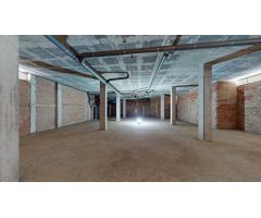 Local comercial en Venta en Palau-Solitá i Plegamans, Barcelona