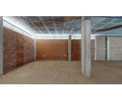 Local comercial en Venta en Palau-Solitá i Plegamans, Barcelona