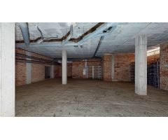 Local comercial en Venta en Palau-Solitá i Plegamans, Barcelona