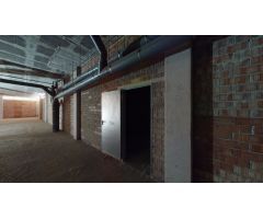 Local comercial en Venta en Palau-Solitá i Plegamans, Barcelona
