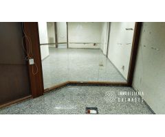 Local comercial en Venta en Cerdanyola del Vallès, Barcelona